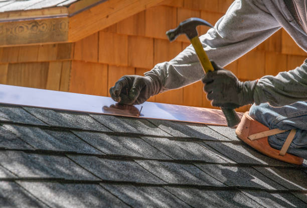 Best Emergency Roof Repair Services  in Moxee, WA